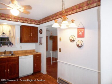 6 Kitchen