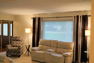 52981 Camellia Dr, South Bend, IN 46637 - photo 4