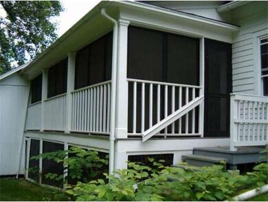 354 S Pleasant St, Amherst, MA 01002 - photo 2