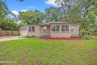 5742 Richmond Rd, Jacksonville, FL 32210 - photo 3