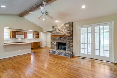 7335 Dalewood Ln, Dallas, TX 75214 - photo 4