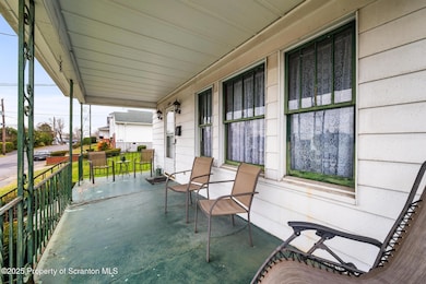 635 N Garfield Ave, Scranton, PA 18504 - photo 5