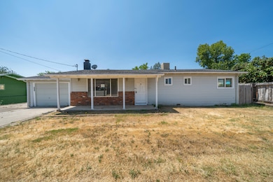 852 Lake Blvd-5