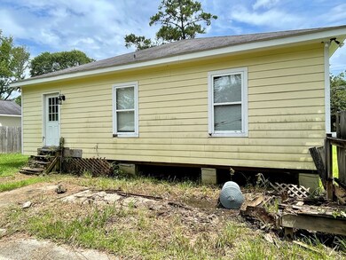 420 Mitchell St, Picayune, MS 39466 - photo 3