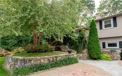 60 Deerfield Rd, Cranston, RI 02920 - photo 2