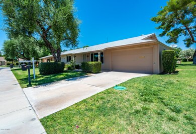 18806 N Aztec Dr, Sun City, AZ 85373 - photo 3