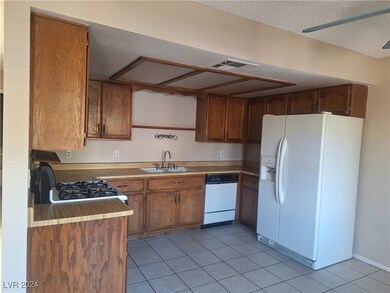 6653 West Tropicana Ave #101  - Kitchen