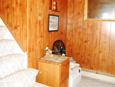 18 Green St, Livermore Falls, ME 04254 - photo 6