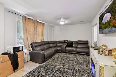 2410 Pierce St NE, Minneapolis, MN 55418 - photo 4