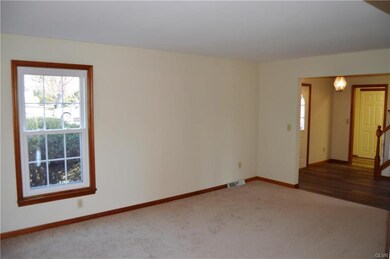 1670 Lamplighter Dr, Macungie, PA 18062 - photo 6