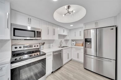 Carriage Club North unit 815, Miami Beach, FL 33140 - photo 7