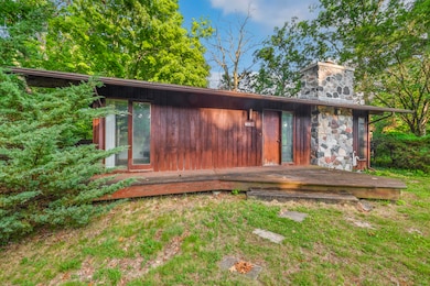 N2335 W Main Rd, Lake Geneva, WI 53147 - photo 4