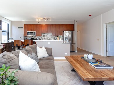 Kinzie Station East Tower unit 904, Chicago, IL 60661 - photo 6