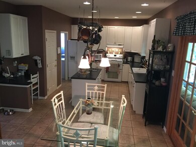 322 Meadow Glen Dr, Bear, DE 19701 - photo 7