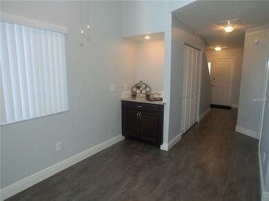 Formal/Casual Dining