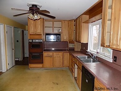 20 Northgate Dr, Albany, NY 12203 - photo 5