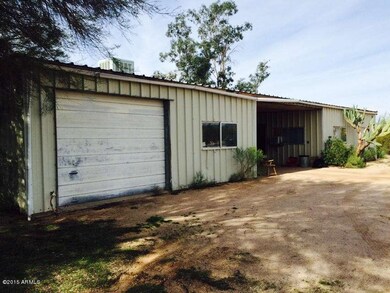 Barn2