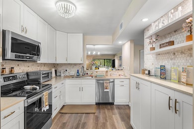 10110 Cedar Point Blvd unit 2030, Boynton Beach, FL 33437 - photo 6