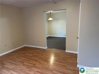 1538 E 8th St unit A, Bethlehem, PA 18015 - photo 5