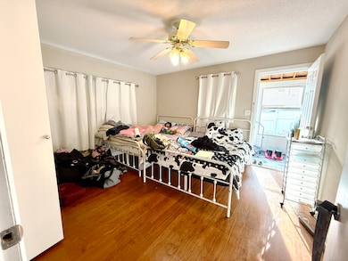 12 South St unit 1, New Britain, CT 06051 - photo 3