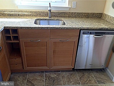 1963 Addison Rd S, District Heights, MD 20747 - photo 6