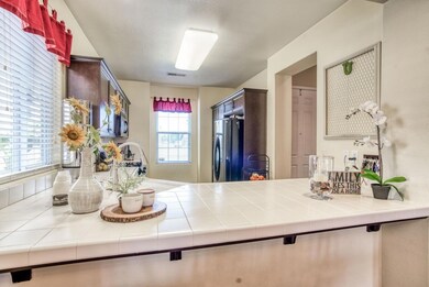 3327 N Hornet Ave, Fresno, CA 93737 - photo 7