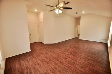 334 Sweetwater Dr, Weatherford, TX 76086 - photo 3