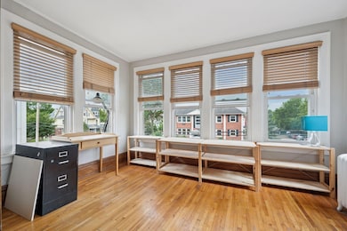 904 W 22nd St, Minneapolis, MN 55405 - photo 6