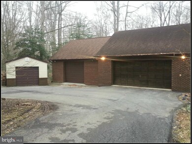 3040 Sycamore Place, Huntingtown, MD 20639 - photo 2