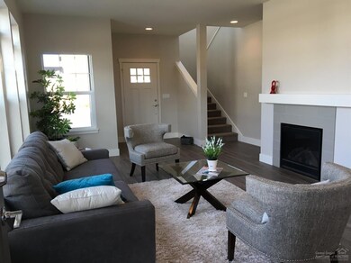 1820 NW Kingwood Ave, Redmond, OR 97756 - photo 4