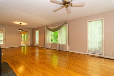 725 S 3rd St Niles MI 49120-large-006-00