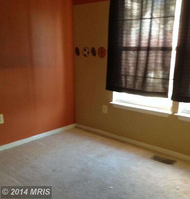 10406 Elders Hollow Dr, Bowie, MD 20721 - photo 2