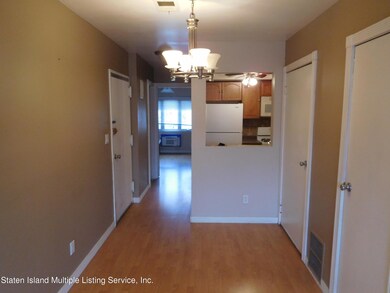 29 Francine Ct unit B, Staten Island, NY 10306 - photo 4