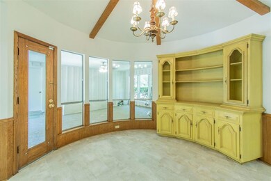 823 Ridgecrest Cir, Denton, TX 76205 - photo 3