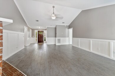 14 S Elm Branch Place, Spring, TX 77380 - photo 7