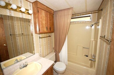 2nd bathroom