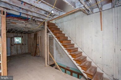 2229 Dickinson St, Philadelphia, PA 19146 - photo 5