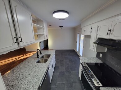 29 Parker Dr, Pottsboro, TX 75076 - photo 4