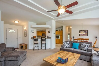 17335-Spruce-Ct-6-11-2021-42