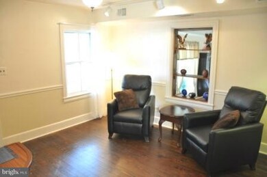 920 Montgomery St, Laurel, MD 20707 - photo 4