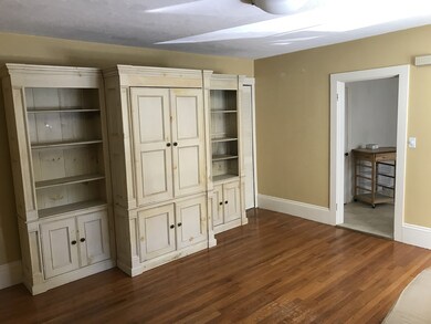 210 Washington St unit 1, Marblehead, MA 01945 - photo 2