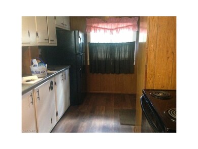 349 Reno Ct NW, Canton, OH 44708 - photo 3