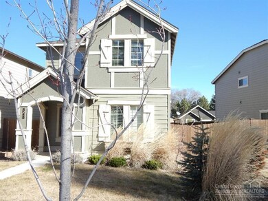 20264 Badger Rd, Bend, OR 97702 - photo 3