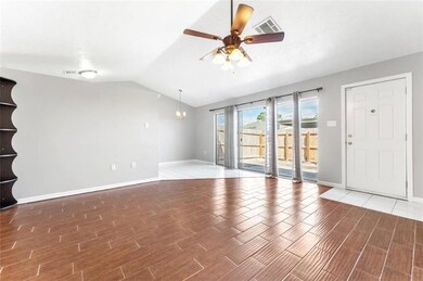 1807 Fox Run Dr, Lake Charles, LA 70605 - photo 3