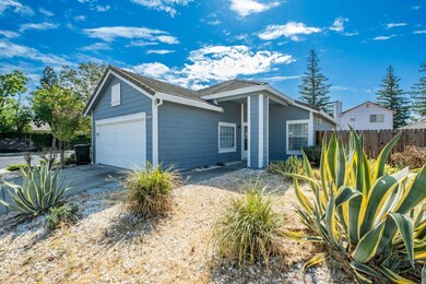 5220 Harbourglen Way, Elk Grove, CA 95758 - photo 2