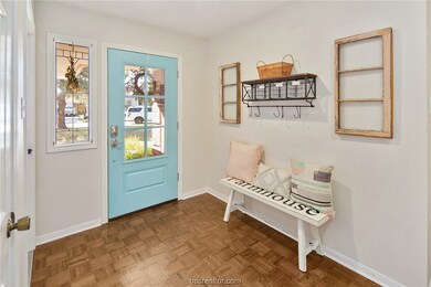 1705 Laura Ln unit CS, College Station, TX 77840 - photo 3