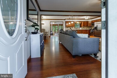 9 Foxchase Rd, Southampton, NJ 08088 - photo 6