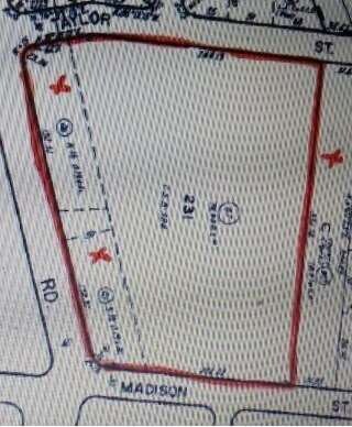 Plat Map for Vacant Land enclosed in red outlined 