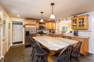 Kitchen was renovated in 1996. The...