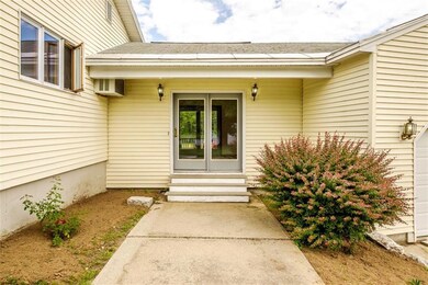 92 Wardtown Rd, Freeport, ME 04032 - photo 4